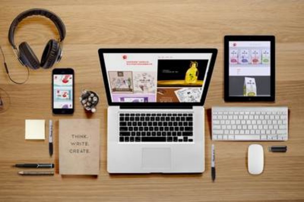 上海网站建设公司怎么选？看内页避坑，报价单藏猫腻